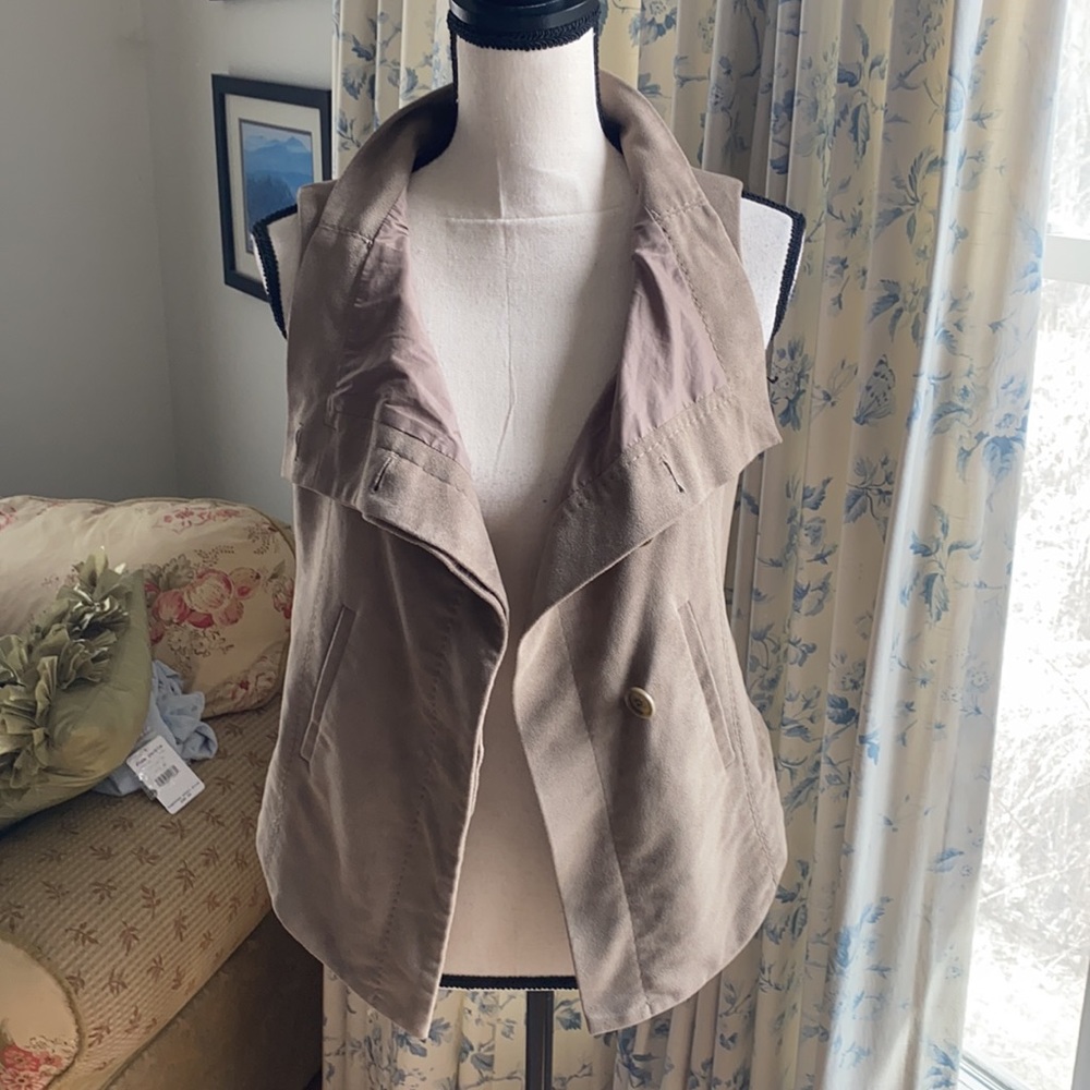 BCBG Maxazria Faux Suede Khaki Vest - Picture 5 of 12